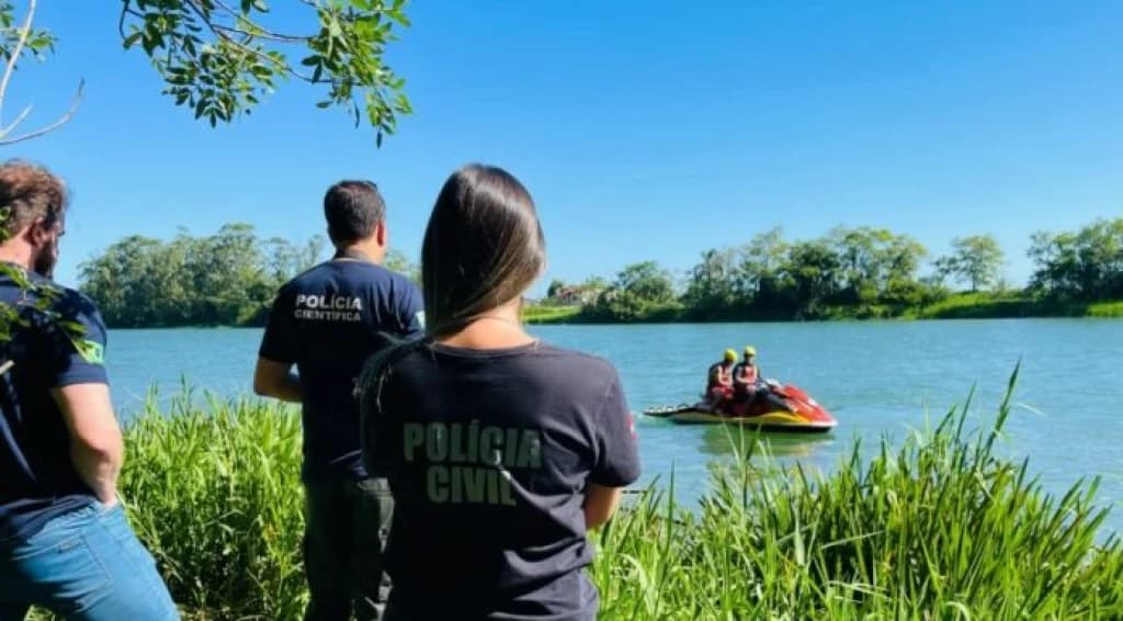 Jovens desaparecidas são achadas mortas com mãos amarradas em rio