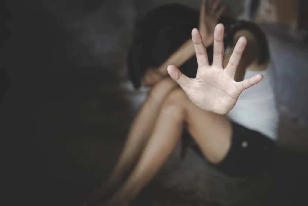 Usuário de drogas agride esposa em Itapema