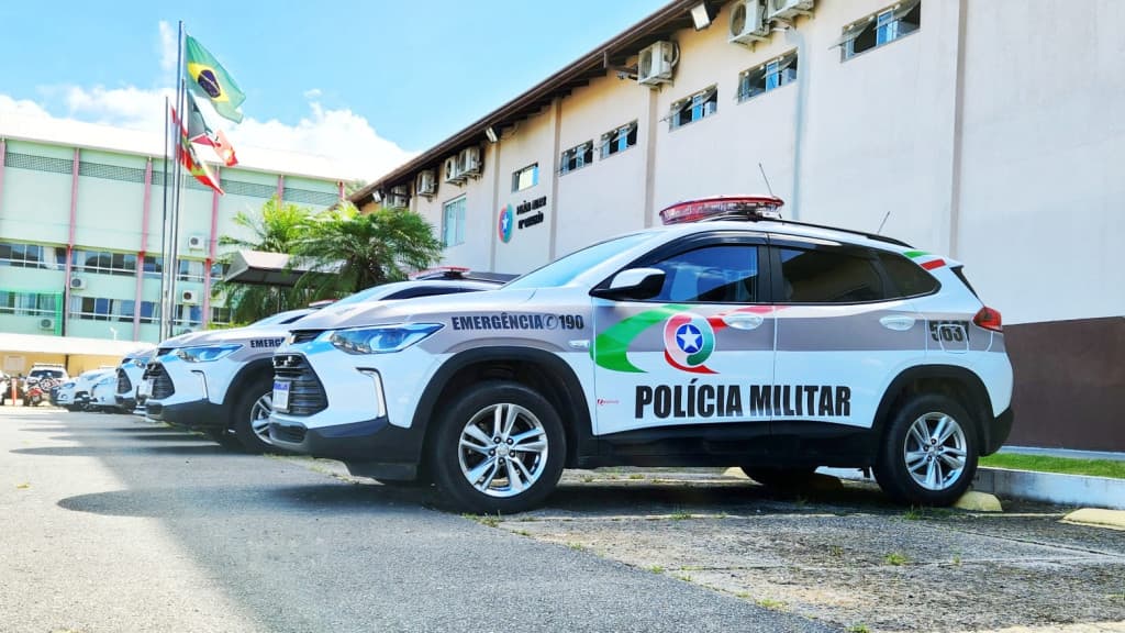 Homem é preso enquanto prestava serviço no interior do Quartel da PM