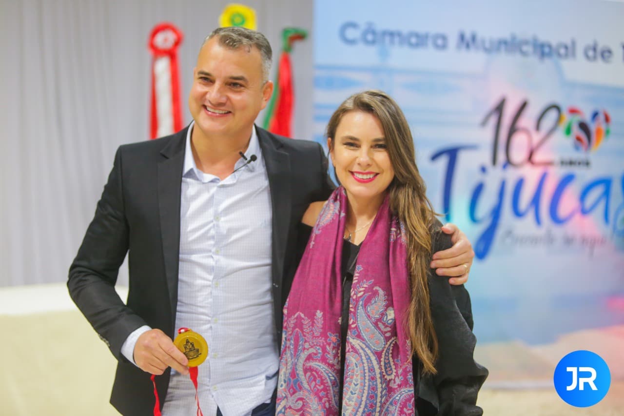 Sessão Solene de Tijucas é realizada pela primeira vez no bairro da Praça