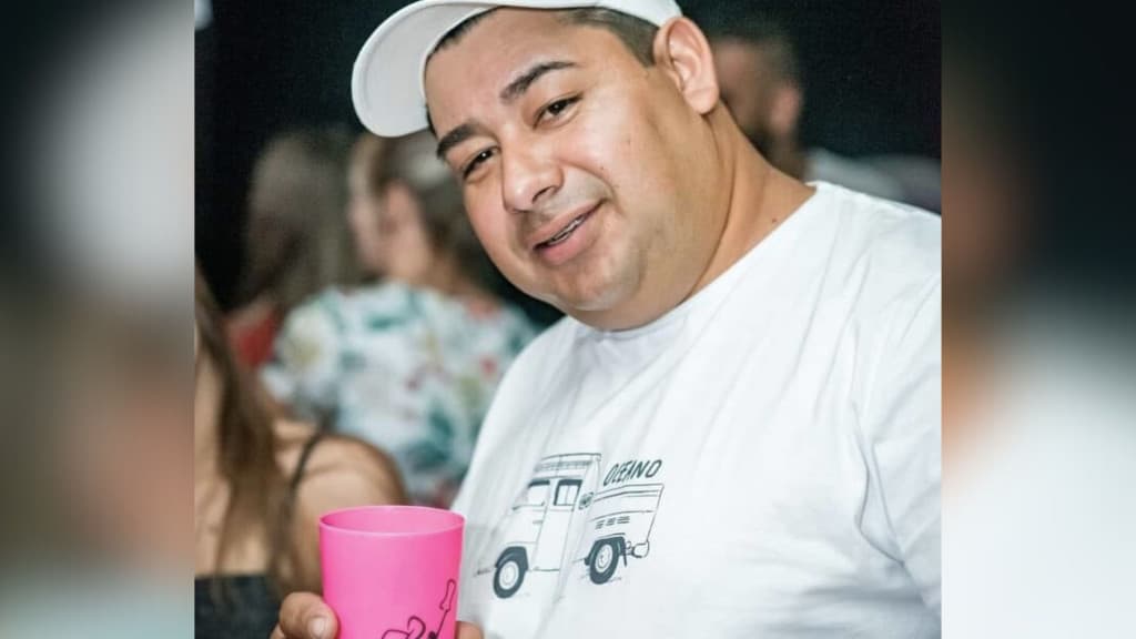 Identificado homem encontrado morto dentro de carro em lavoura