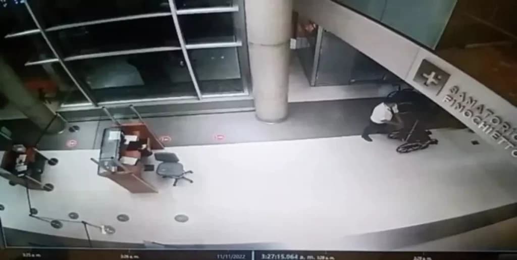 VÍDEO: Vigilante de hospital conversa com “fantasma” logo após paciente morrer