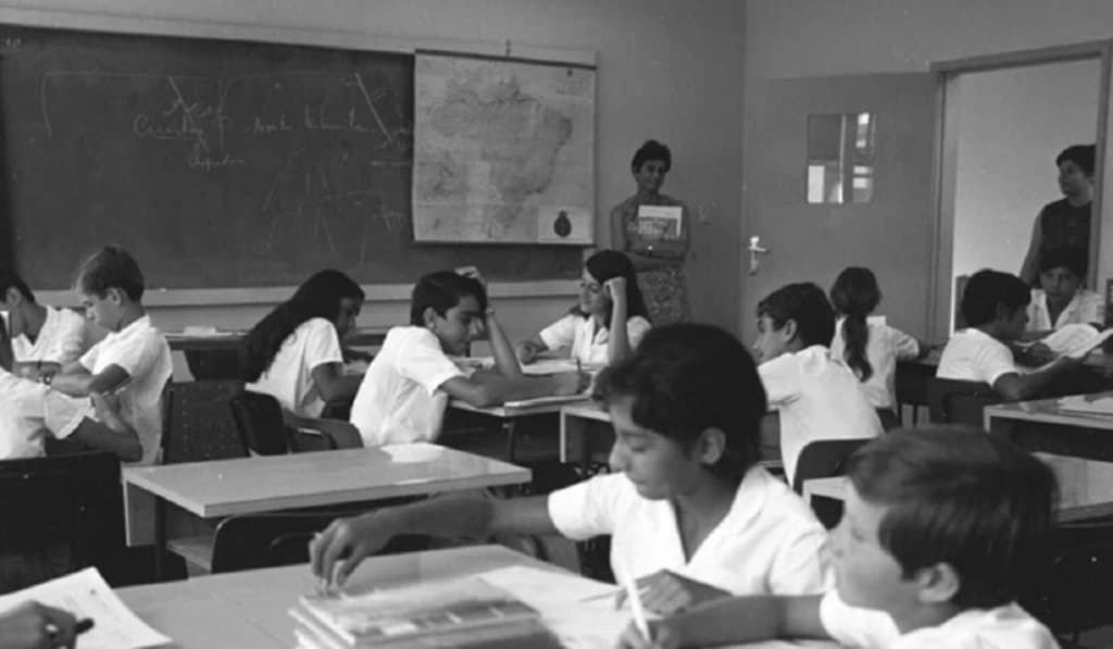 Dia do Professor passa a ser comemorado oficialmente no Brasil