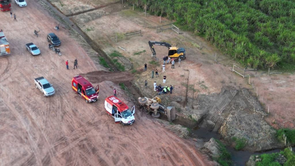 URGENTE: Bombeiros tentam reanimar trabalhador após acidente em Tijucas