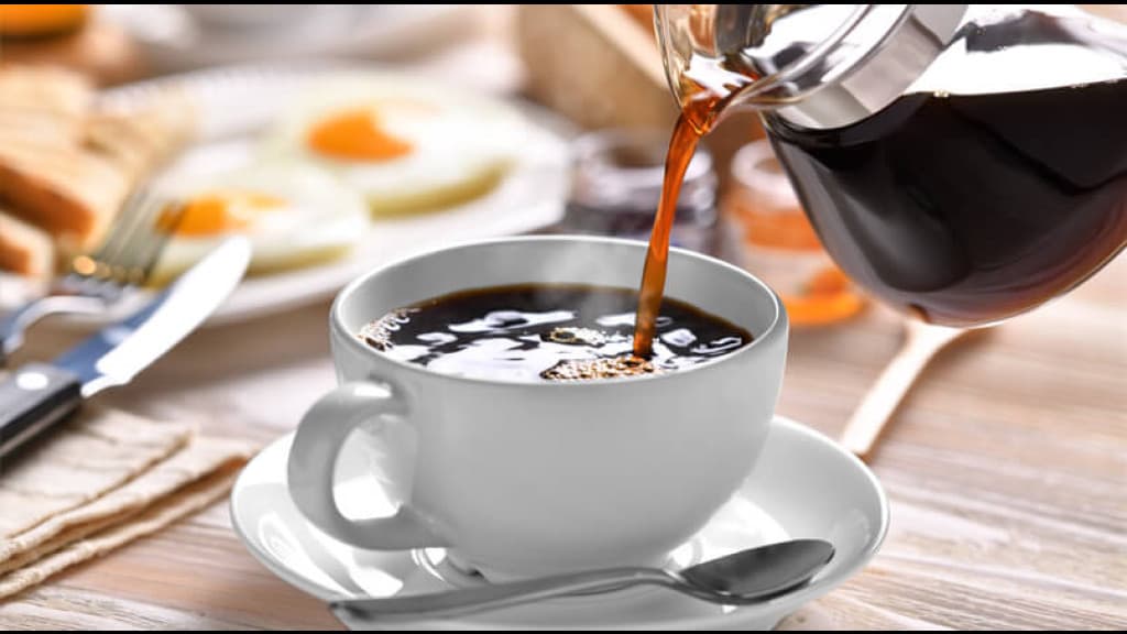 Esposa apanha do marido após negar café