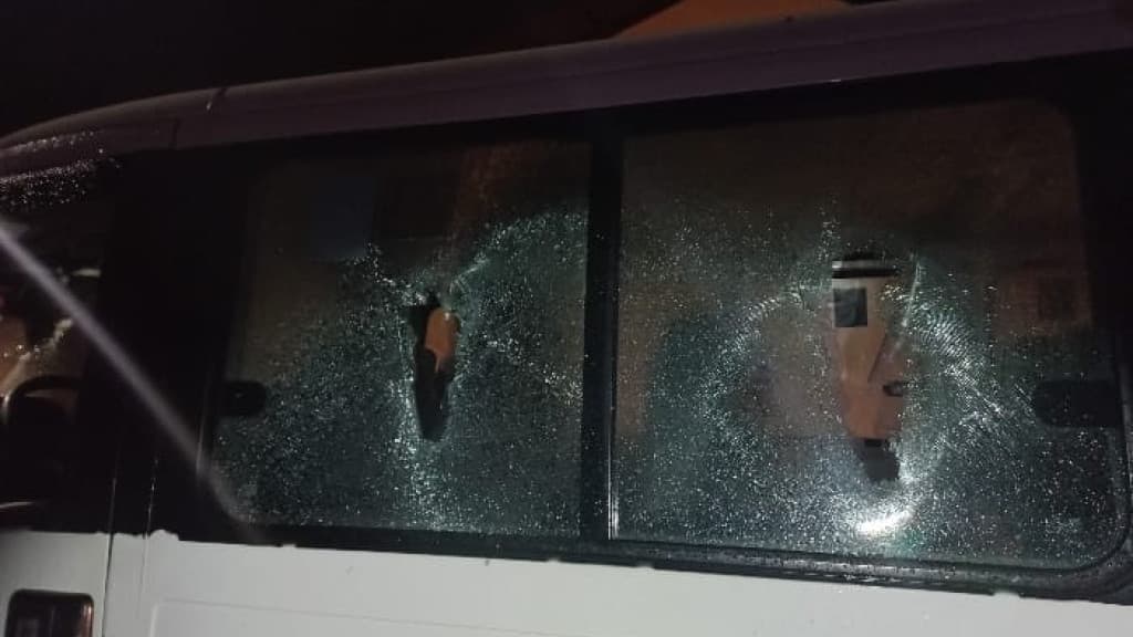 Ex-funcionário é suspeito de vandalizar van de empresa em Nova Trento