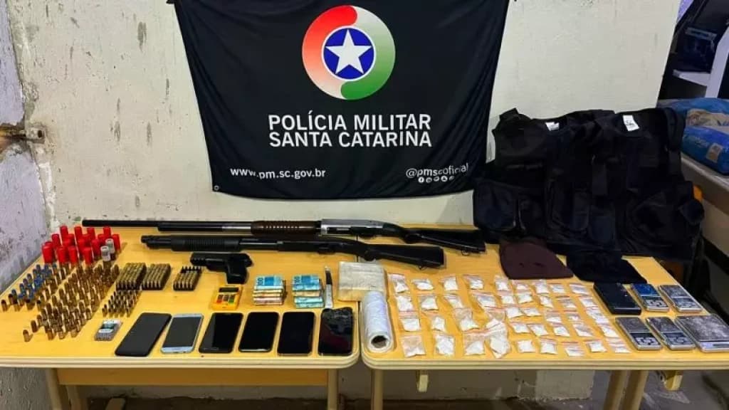 Chefes de “QG do tráfico” são presos em operação policial em Camboriú