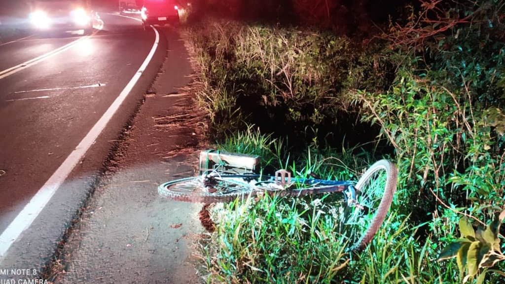 Idoso de bicicleta morre atropelado na SC-386