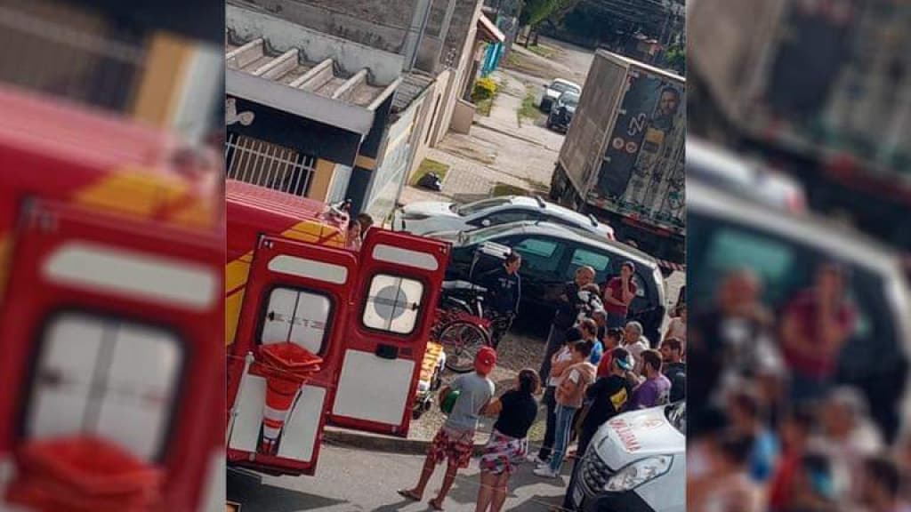 Homem morre engasgado com pedaço de carne em lanchonete