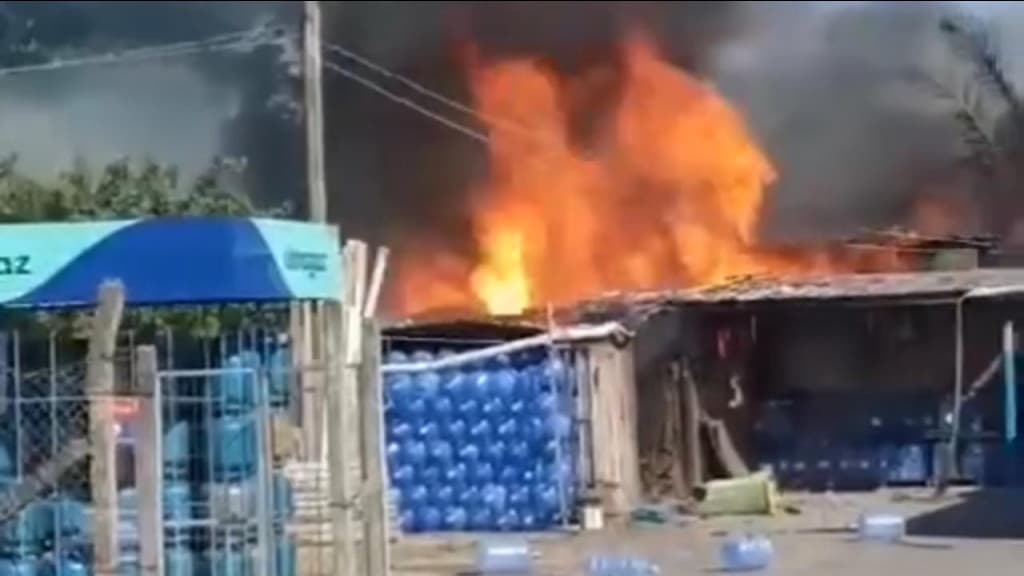 Deposito de gás pega fogo e mobiliza bombeiros