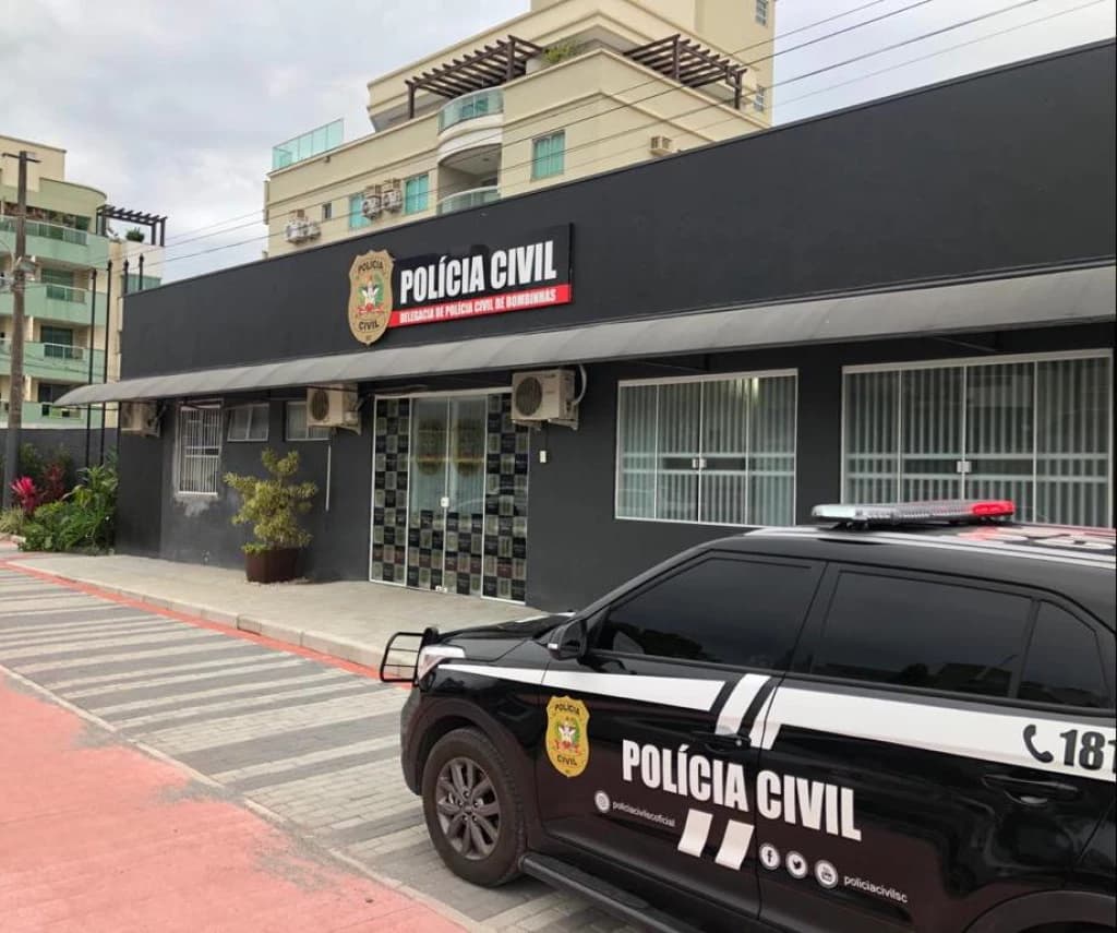 Menor investigado em agressão coletiva é apreendido em Bombinhas
