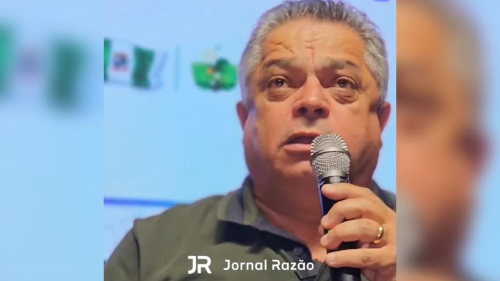 Prefeito catarinense “enquadra” professoras após denúncias de doutrinação em escolas