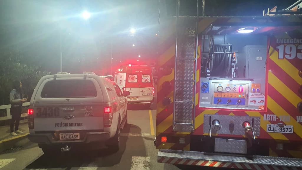 Homem sobrevive após queda de 10 metros em SC