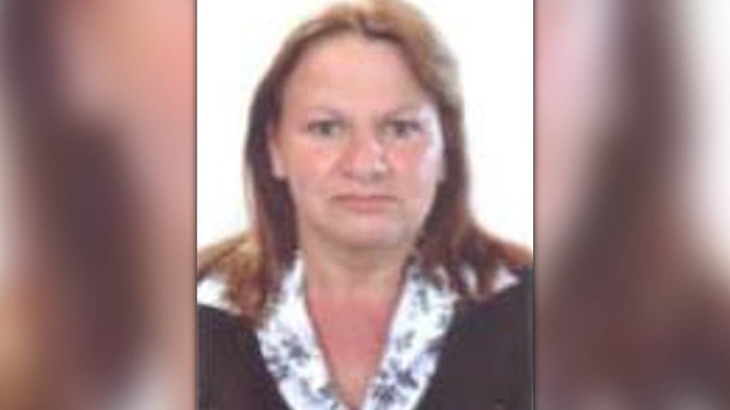 Mulher é morta a tiros dentro da própria casa