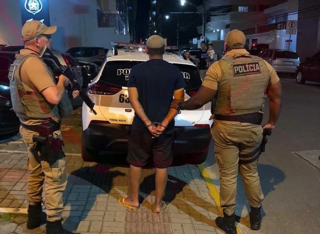 Homem é preso com cocaína no bairro Areias, em Tijucas