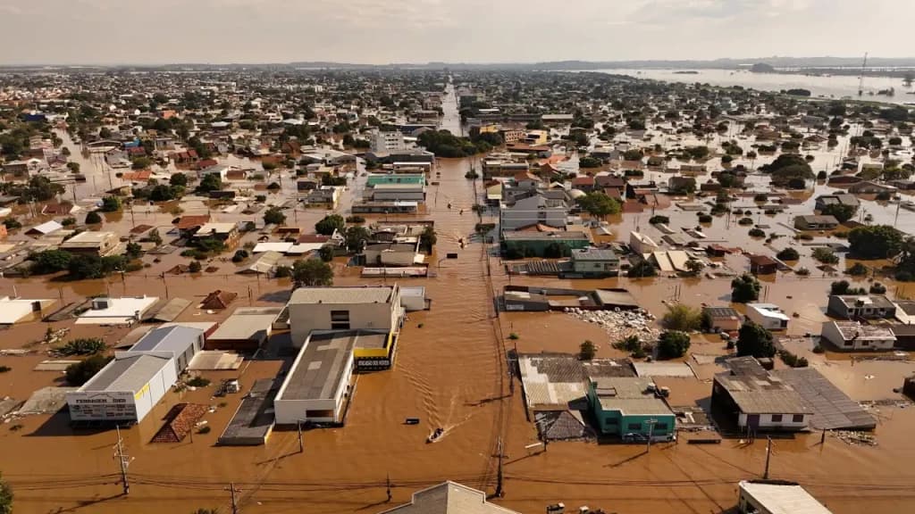 Sobe para 100 o número de mortos em decorrência dos temporais no RS