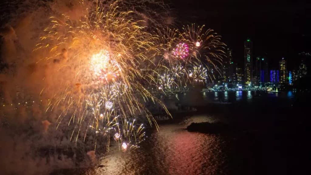 Teste de fogos do Réveillon de Balneário Camboriú será dia 1º de novembro