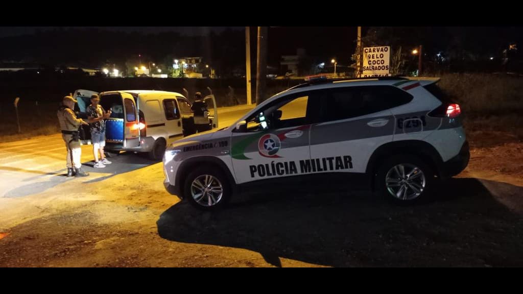 PM faz Operação Quaresma para combater a farra do boi em Porto Belo e Bombinhas
