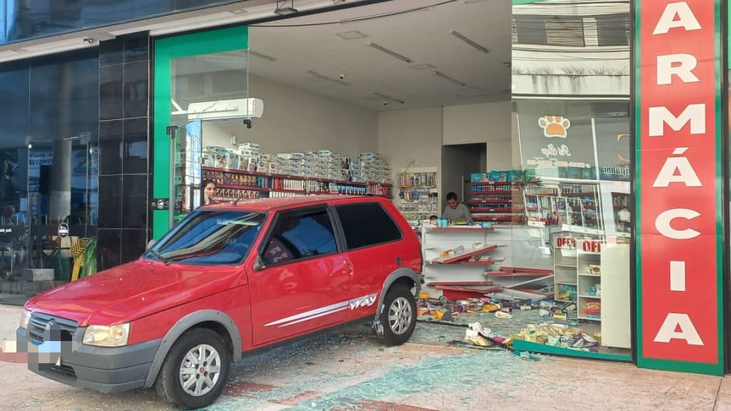 Homem descobre “galho” e toma atitude inusitada, em Camboriú