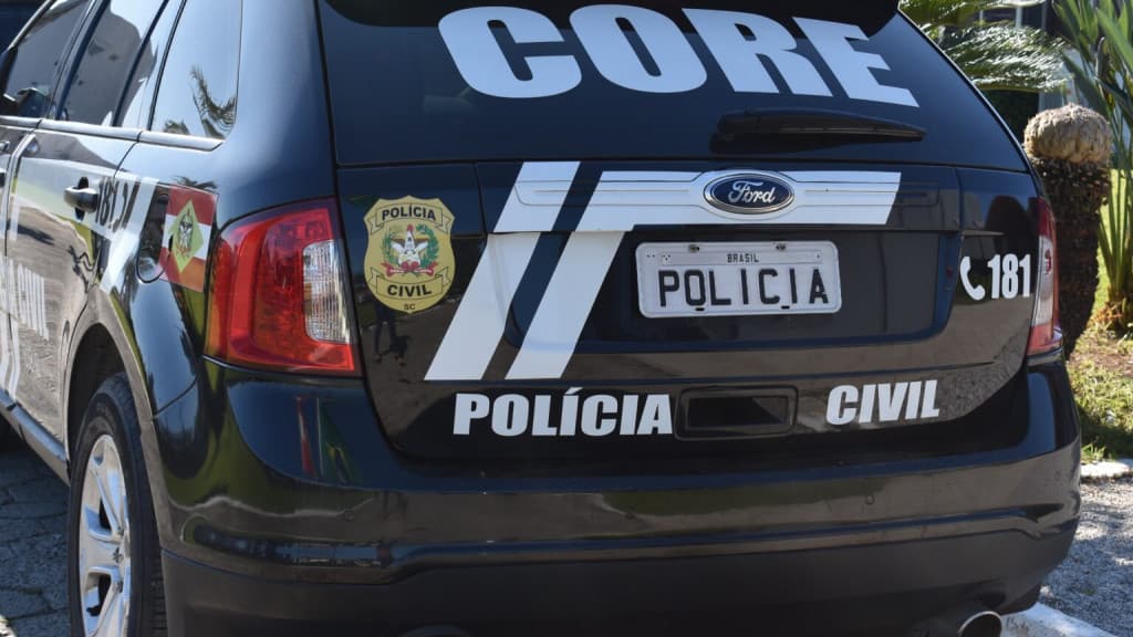 Professor acusado de estuprar aluna de 6 anos no Pará é preso em SC