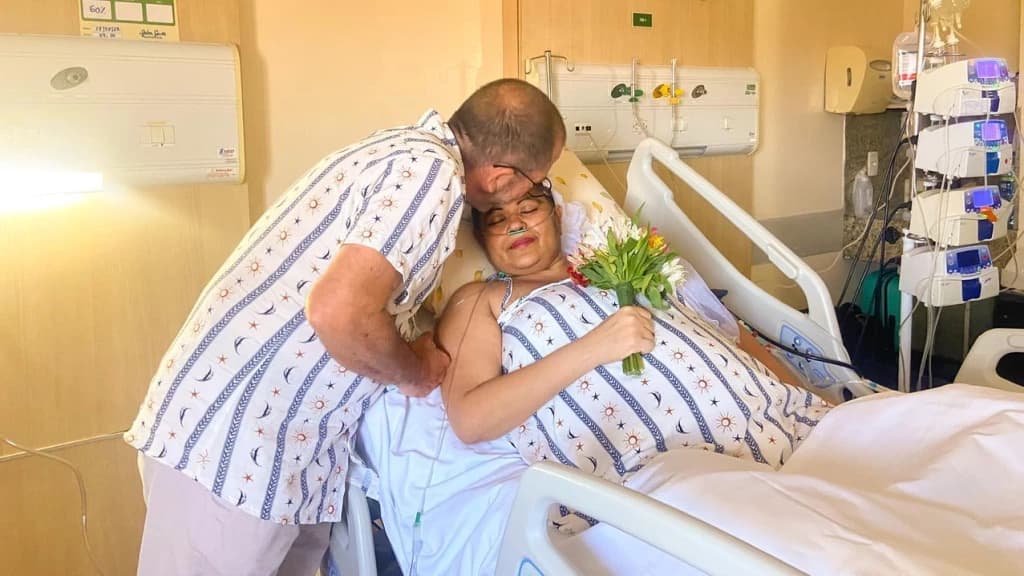 Morre paciente com câncer que se casou em hospital