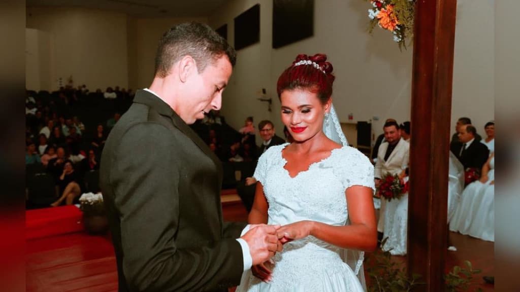 Casamento popular une 11 casais hoje à noite em Tijucas