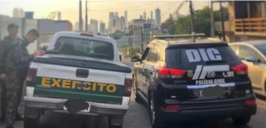 Polícia apreende arsenal de armas maior que R$ 85 mil com morador de SC