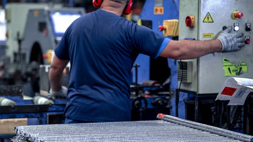 Santa Catarina tem mais de 7 mil vagas abertas de emprego pelo Sine