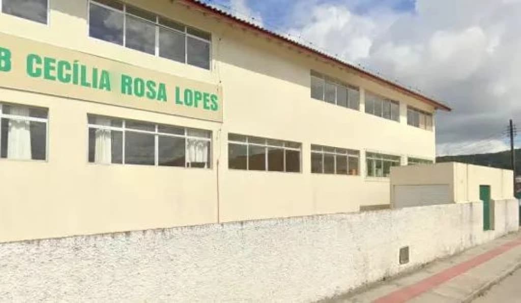 Aluno tenta estrangular professor após gincana na Grande Florianópolis