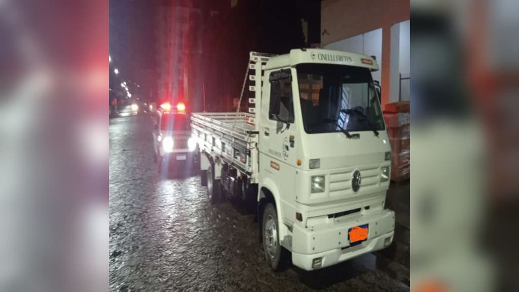 Caminhão furtado em Porto Belo é localizado em Lontras