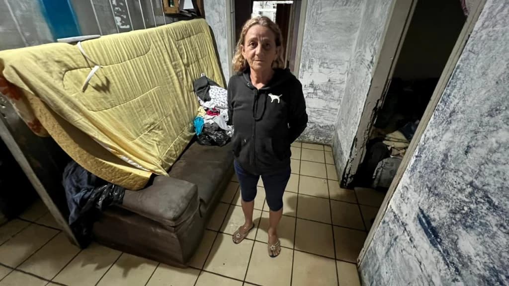 Idosa de Tijucas perde tudo após ter casa invadida pela água