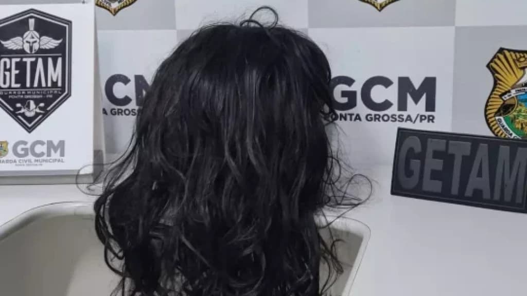 Madrasta é presa por espancar e raspar cabeça de enteada de 11 anos