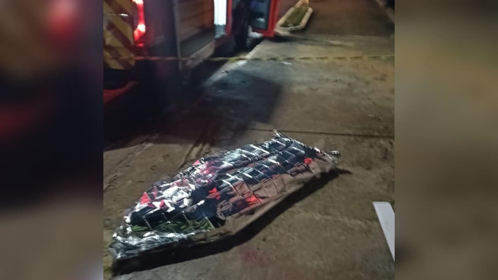 Mulher confessa assassinato de homem encontrado esfaqueado em calçada