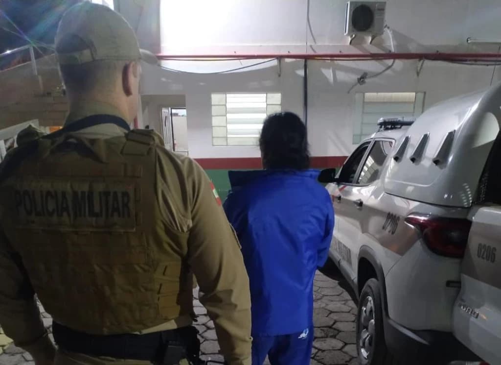 Homem é preso por não pagar pensão para o próprio filho em Tijucas