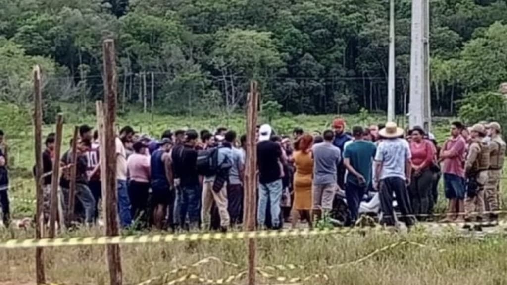 URGENTE: MST invade terras em Camboriú, no Litoral de SC
