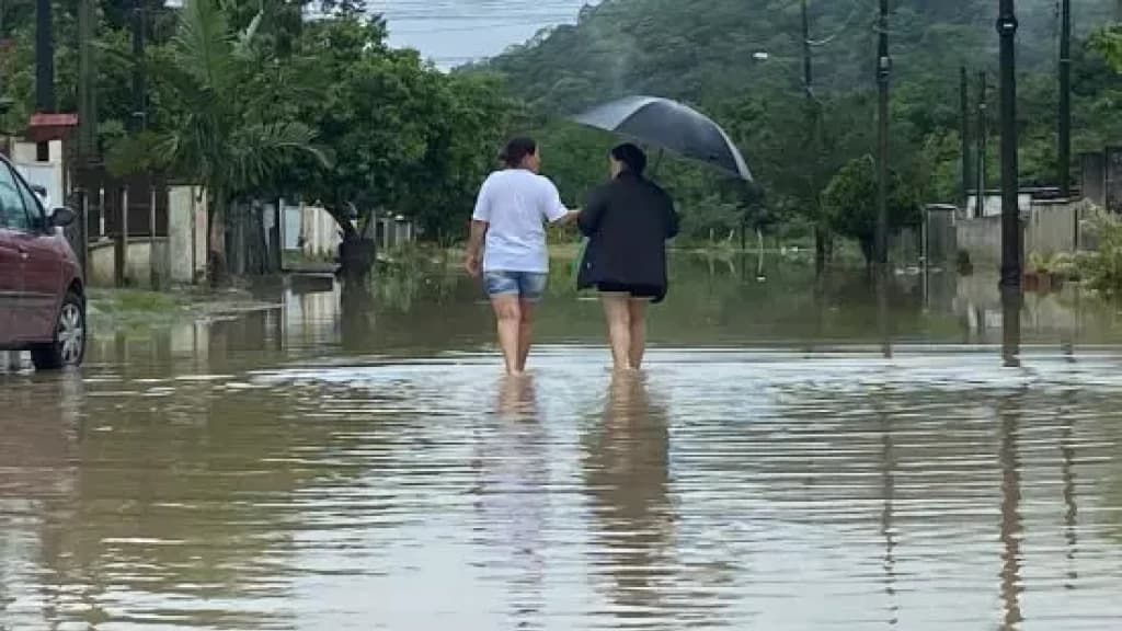 Chega de chuva! Frente fria se afasta de SC: “o pior já passou”