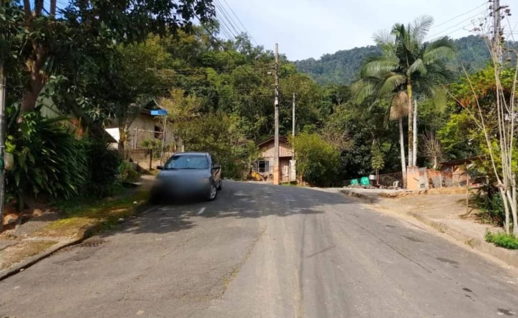 Após solto, idoso que estuprou cachorro ameaçou vizinho
