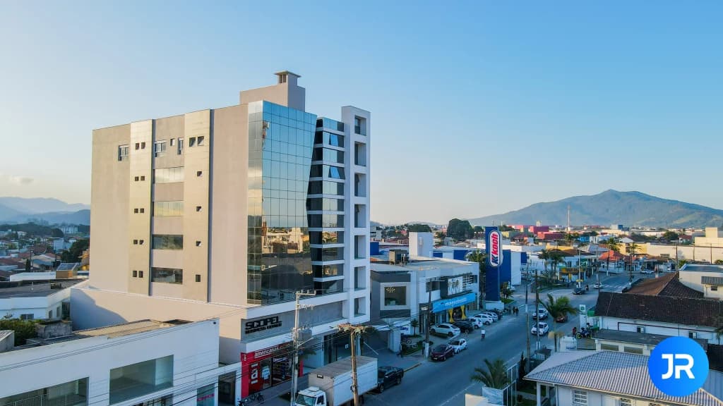 Edifício empresarial em Tijucas atrai grandes empresas para a cidade