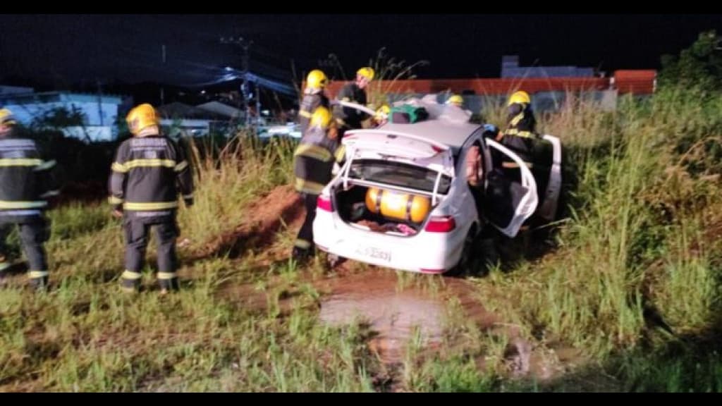 Motorista foge após grave acidente de trânsito