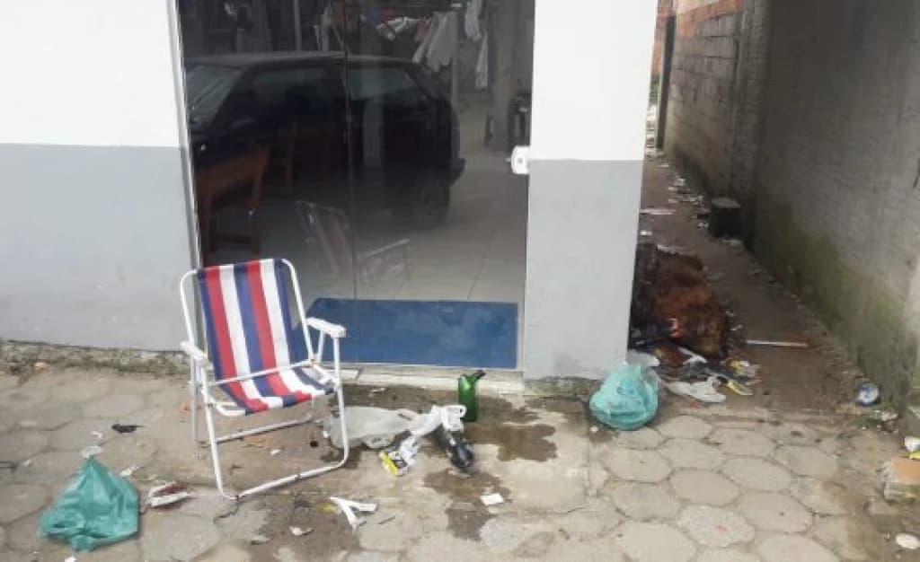 Homem foge e deixa pra trás crack e bike furtada em Tijucas
