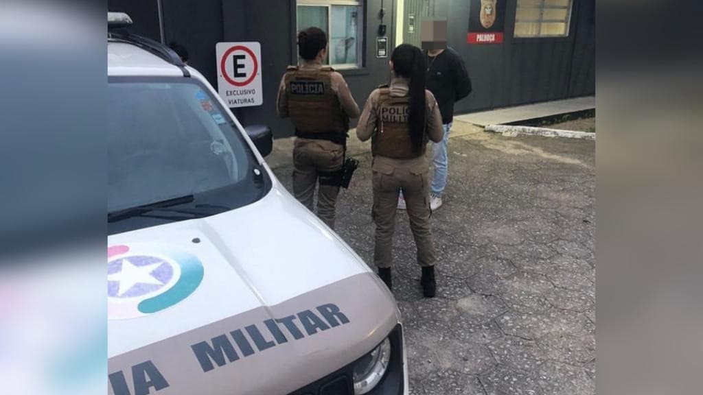 Mãe e padrasto são presos após levar criança de 3 anos espancada a UPA