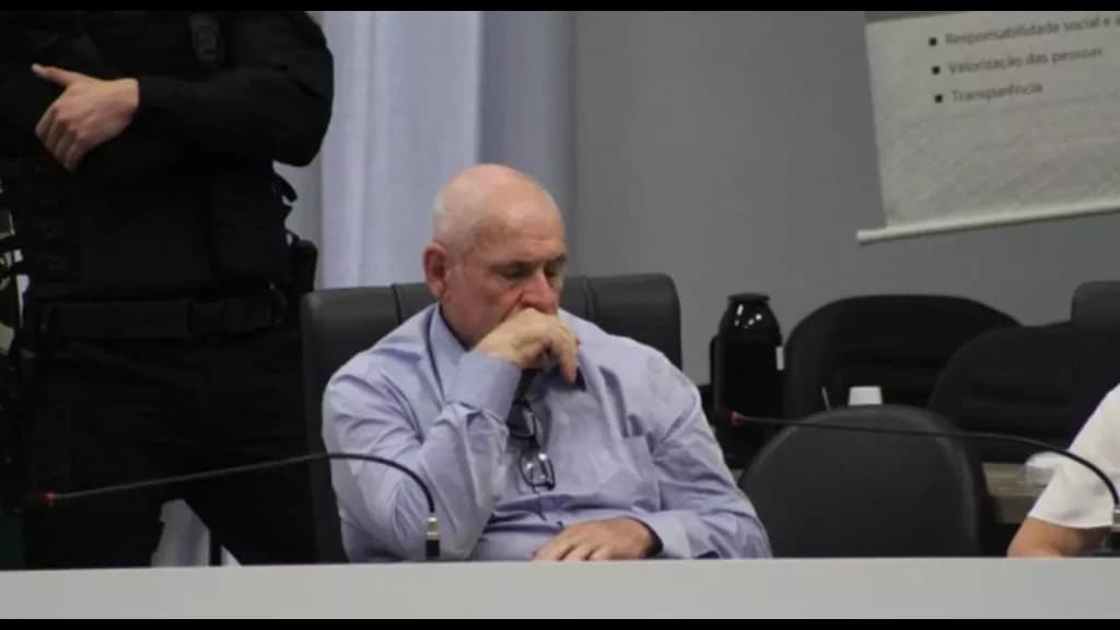 Ex-prefeito de cidade de SC é condenado a 30 anos de prisão por mandar matar advogado