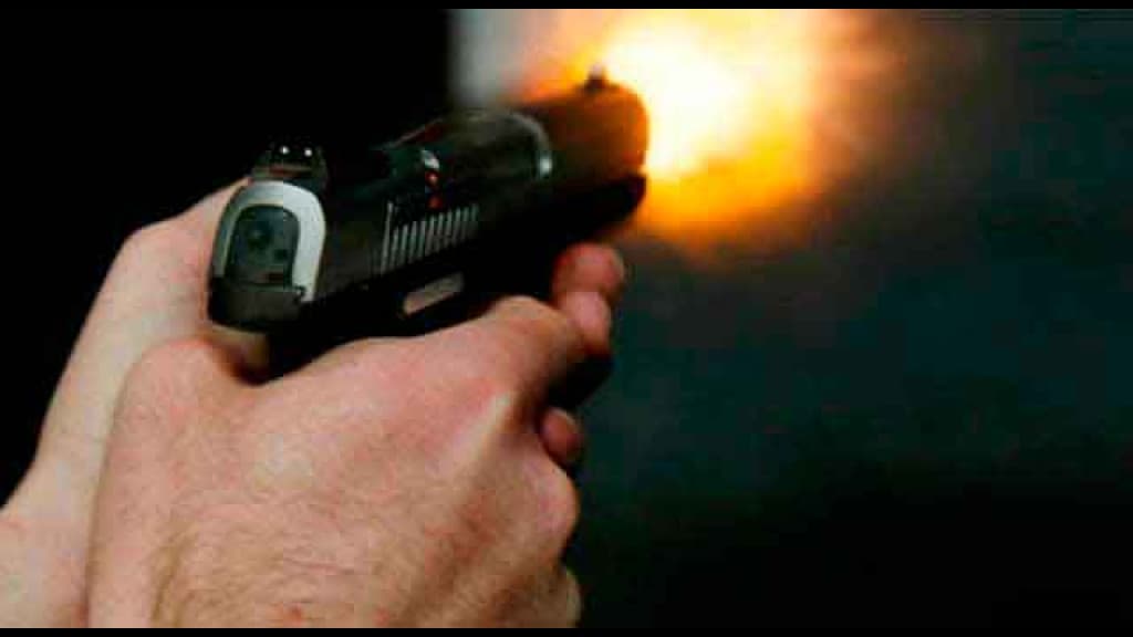 Homem é encontrado morto ao lado de veículo com tiro no olho