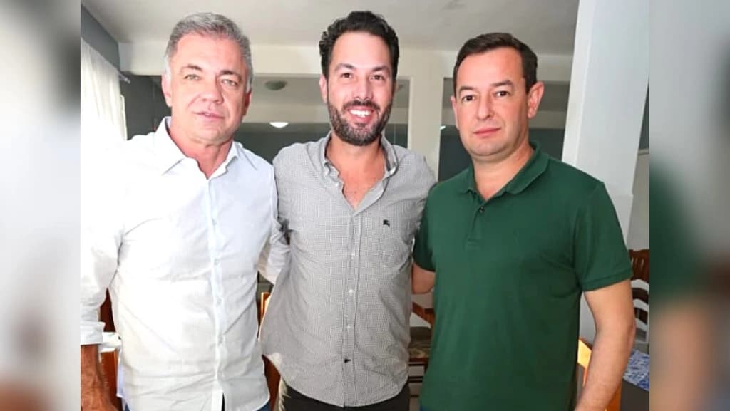 Gean Loureiro vem a Tijucas buscar apoio de Thiago Peixoto