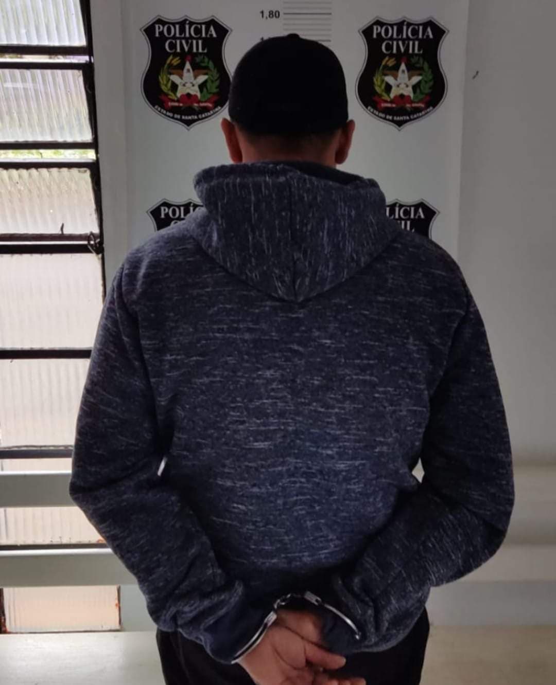Homem confessa que enforcou e esquartejou adolescente