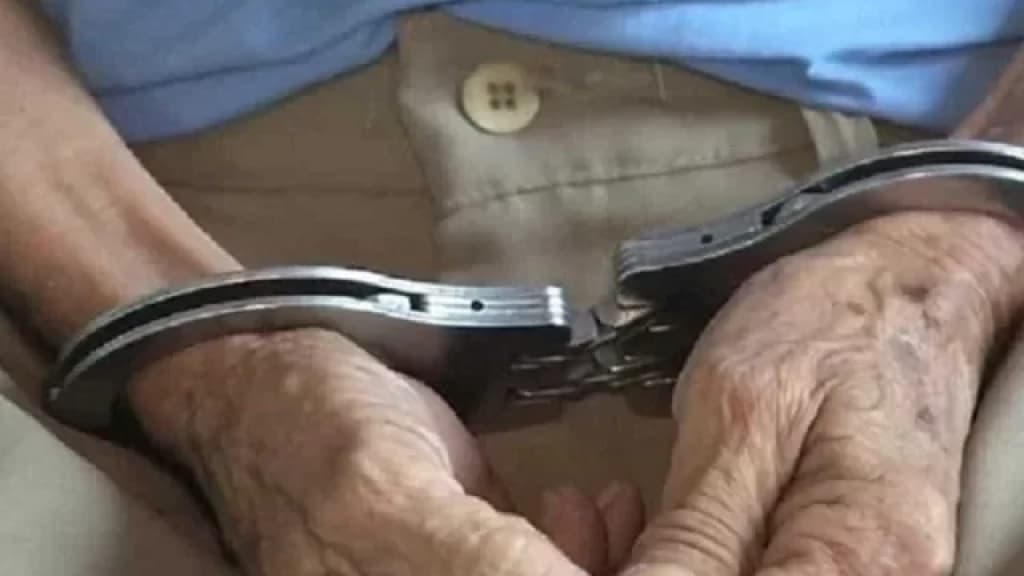 Idoso de 72 anos é liberado após perseguir criança em Itapema
