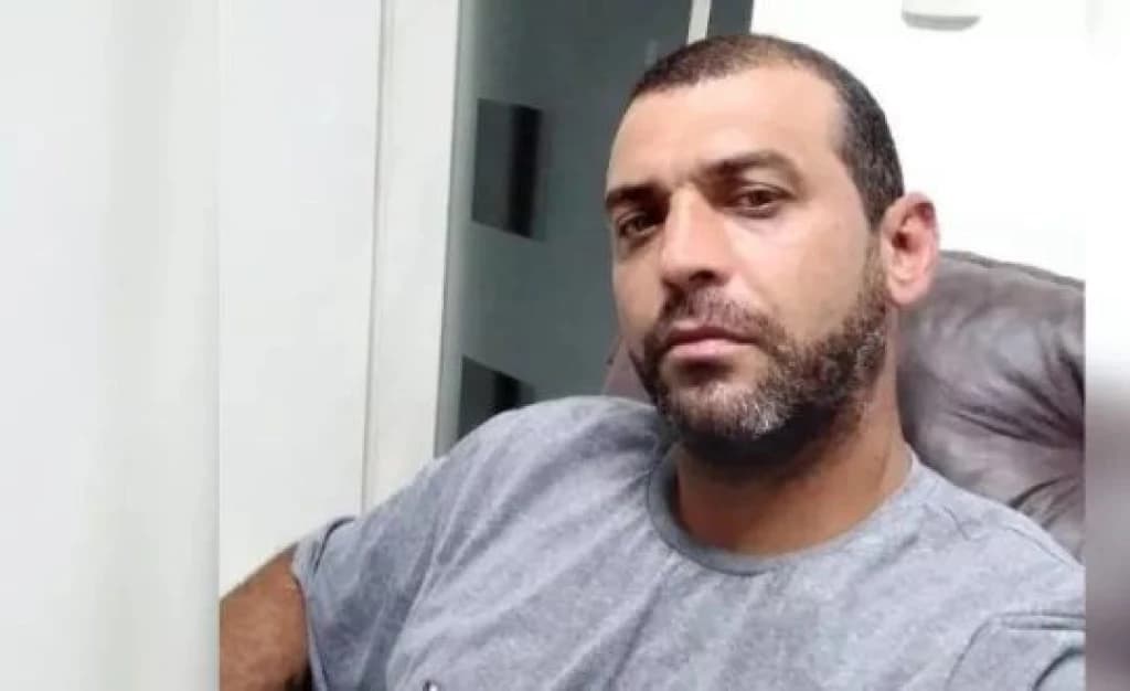 Homem morto é encontrado dentro de porta-malas em SC