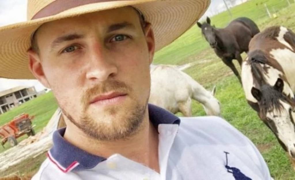 Ex-BBB perde dois cavalos em incêndio em SC