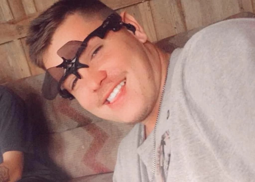 Jovem de 19 anos que morreu em acidente na BR-470 é identificado