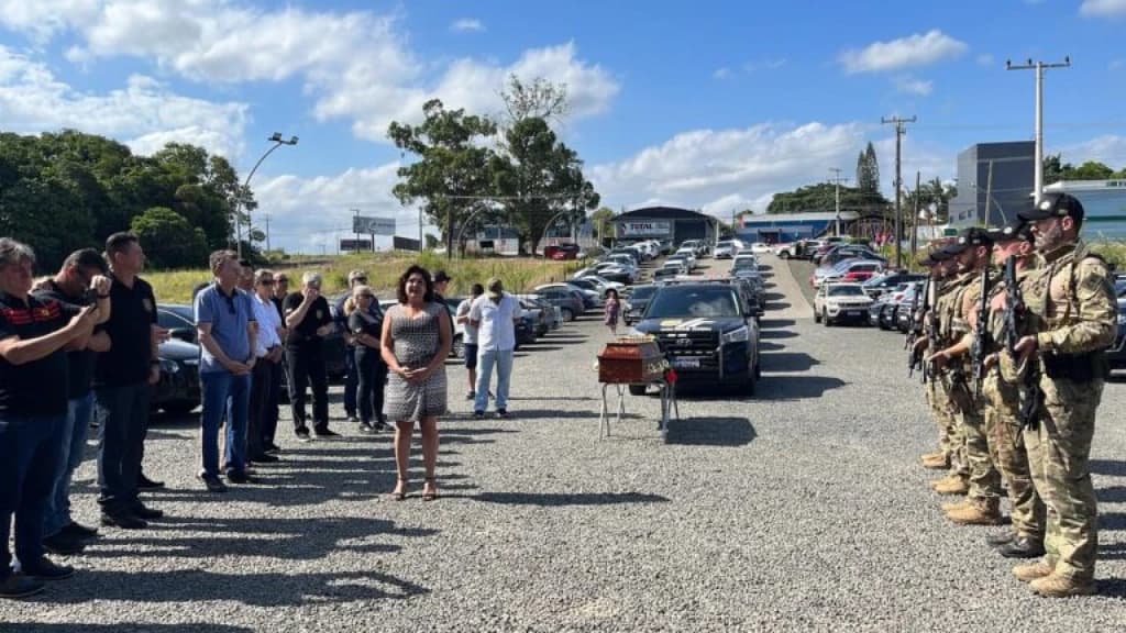 Quatro envolvidos na morte de delegado aposentado em SC são presos